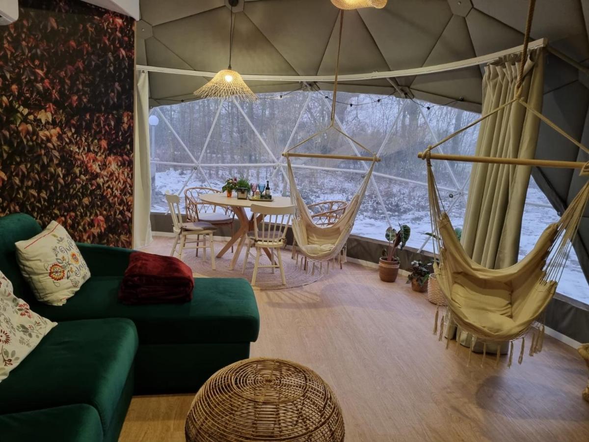 Leniwka Hotel Świebodzin Eksteriør billede