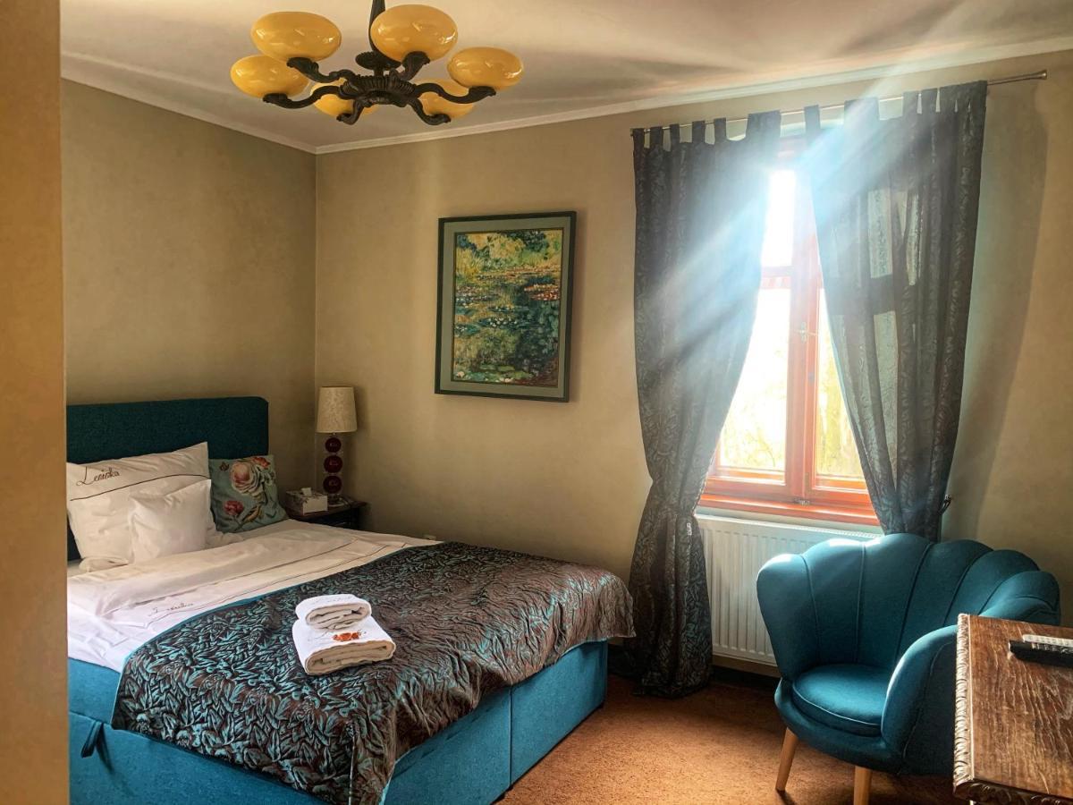 Leniwka Hotel Świebodzin Eksteriør billede