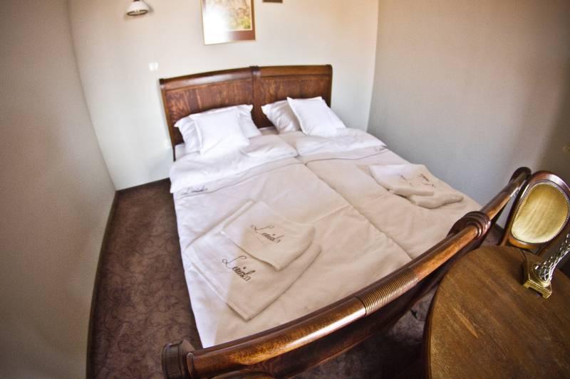 Leniwka Hotel Świebodzin Eksteriør billede