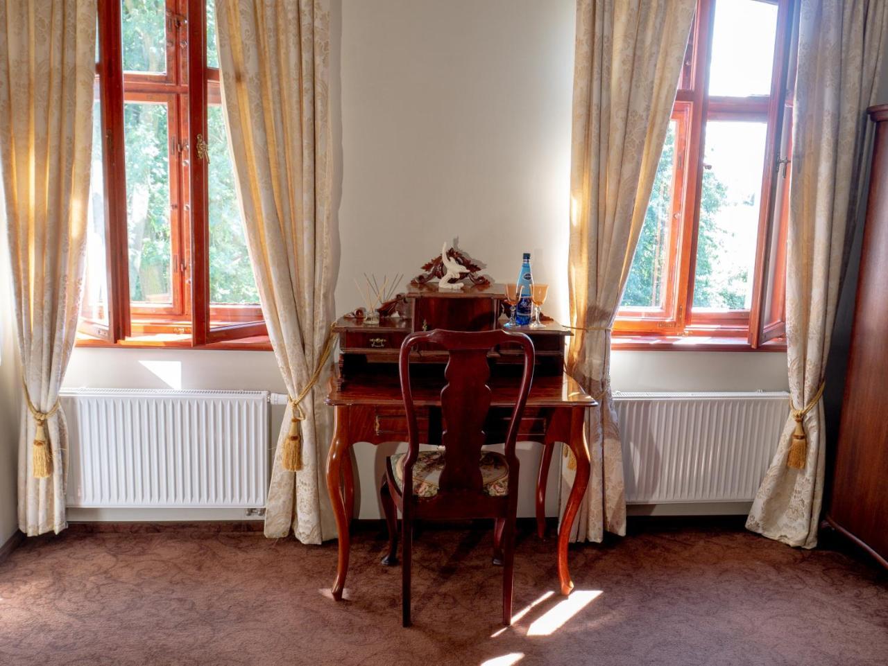 Leniwka Hotel Świebodzin Eksteriør billede